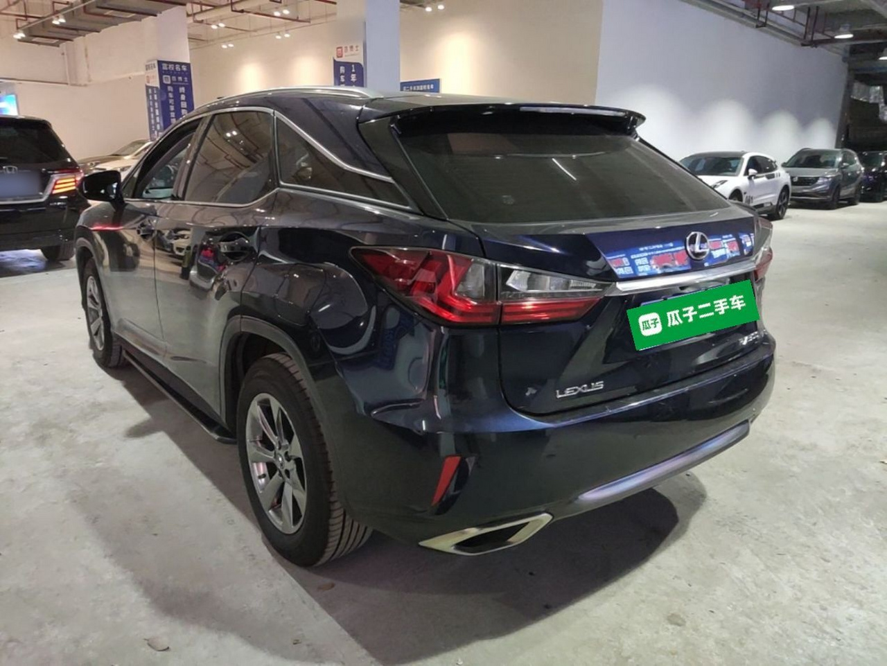 RX 2016 300 RWD Comfort China V photo 4