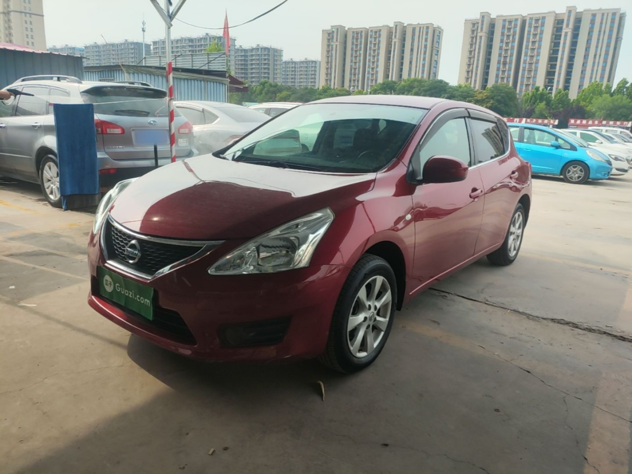 Tiida 2014 1.6L CVT Comfort