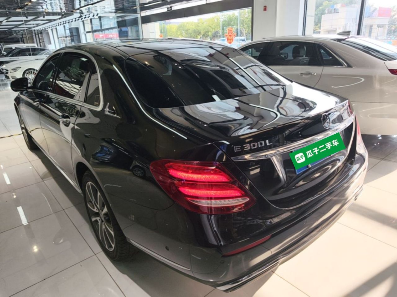 E-Class 2019 E 200 L photo 4