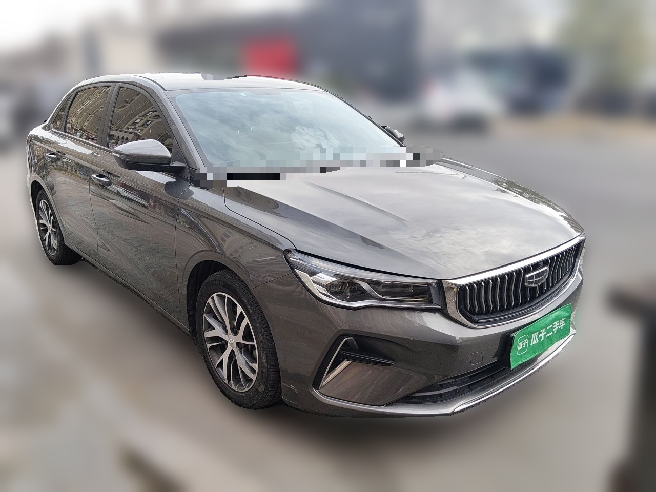Emgrand 2023 4 Champion 1.5L CVT Luxury photo 3