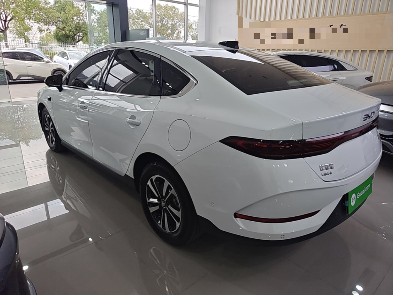 Qin PLUS 2025 DM-i ADAS 55KM photo 4