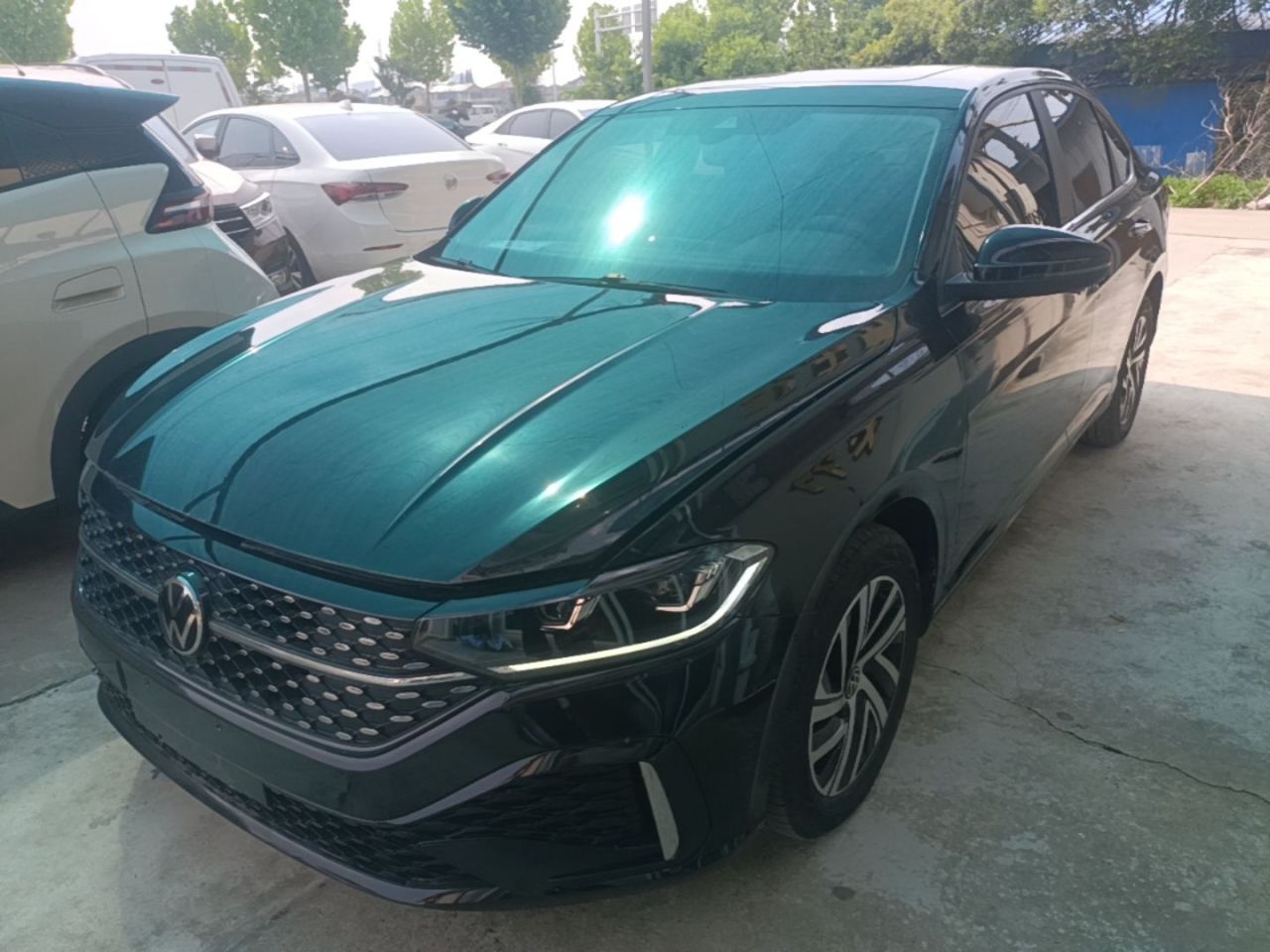 Lavida 2023 300TSI DSG