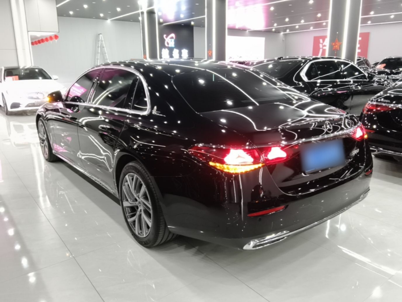 E-Class 2025 E 300 L Fashion photo 4