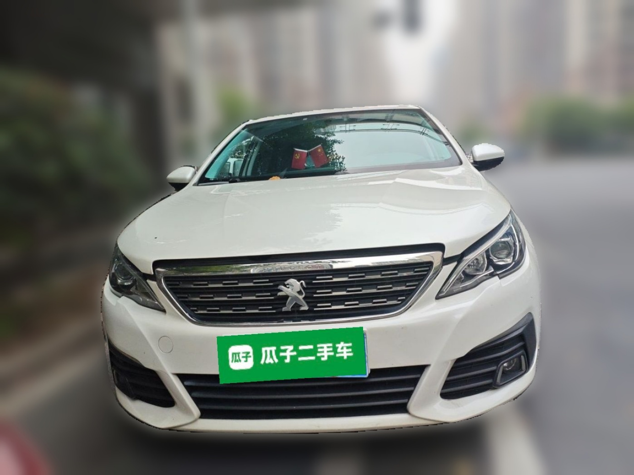308 2016 1.6L AT Luxury photo 2