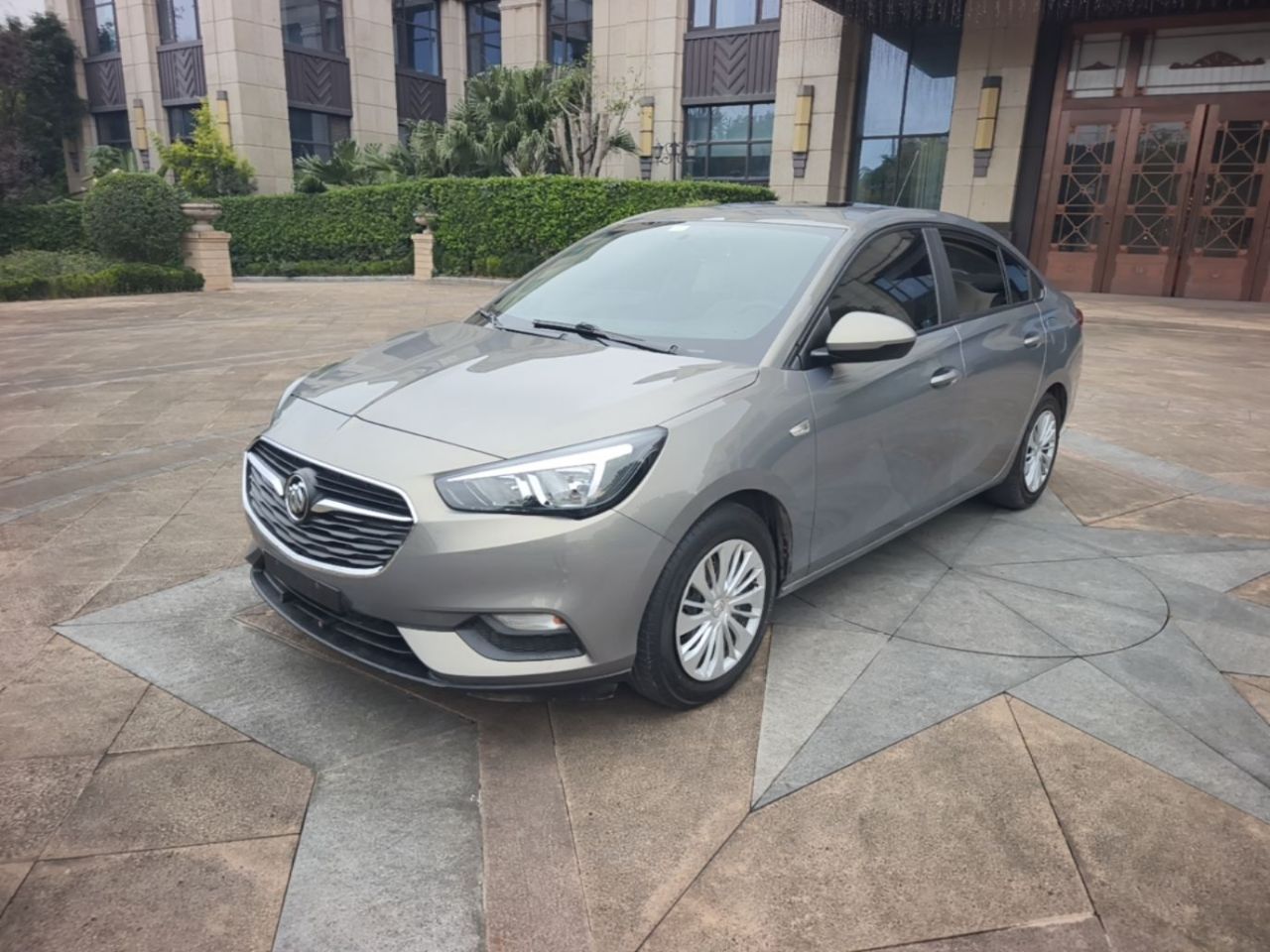 Excelle 2018 15N CVT Elite