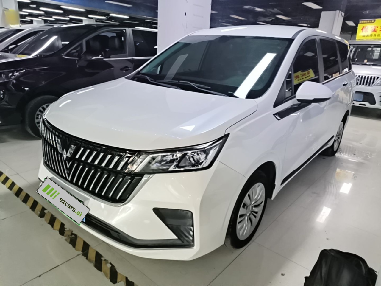 Wuling 2022 1.5L MT Elite