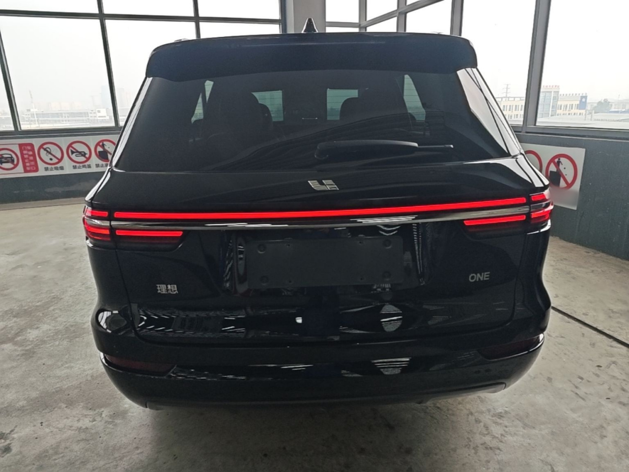 Li Auto ONE 2021 EREV 6-Seater photo 5