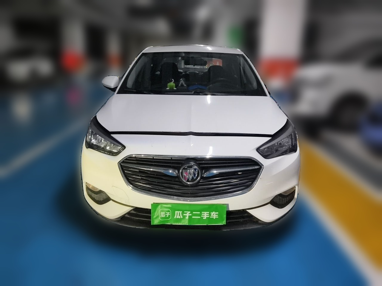Excelle 2018 15N MT Elite photo 2