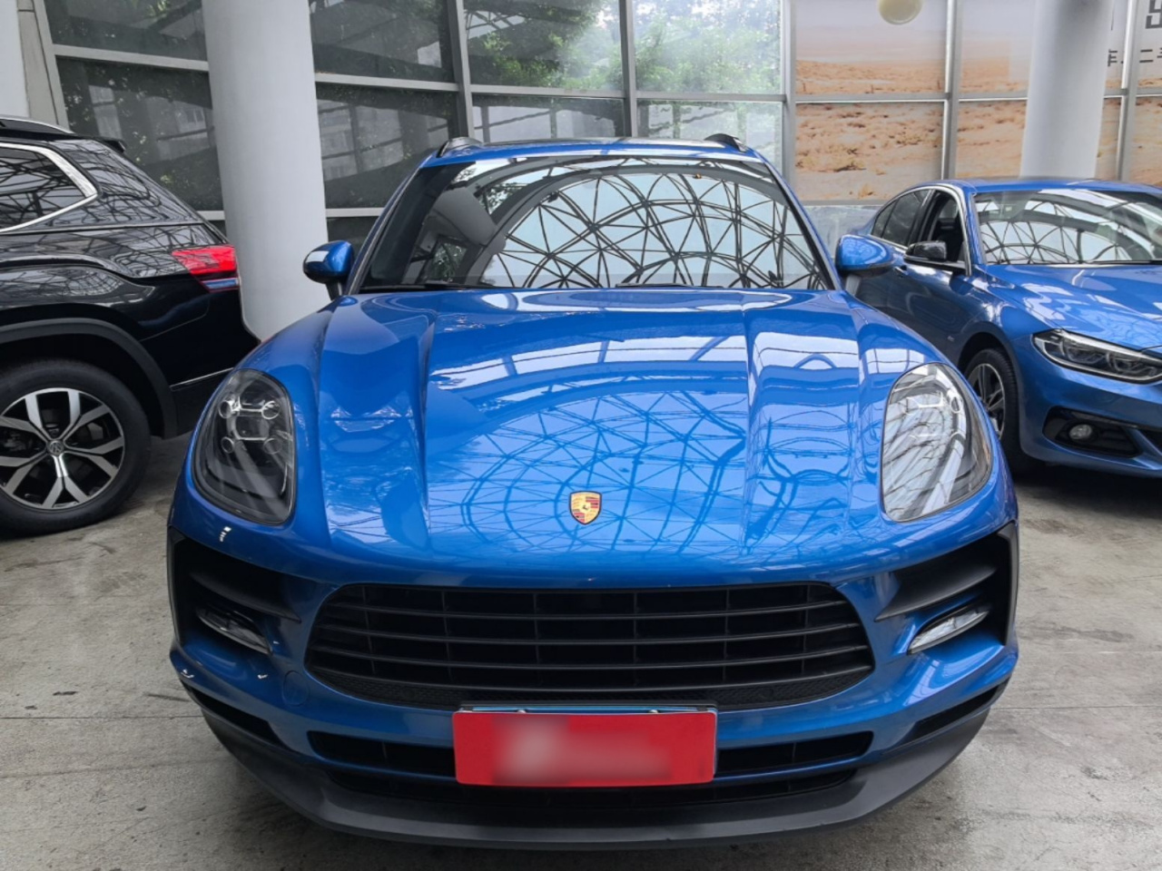 2020 Macan 2.0T photo 2