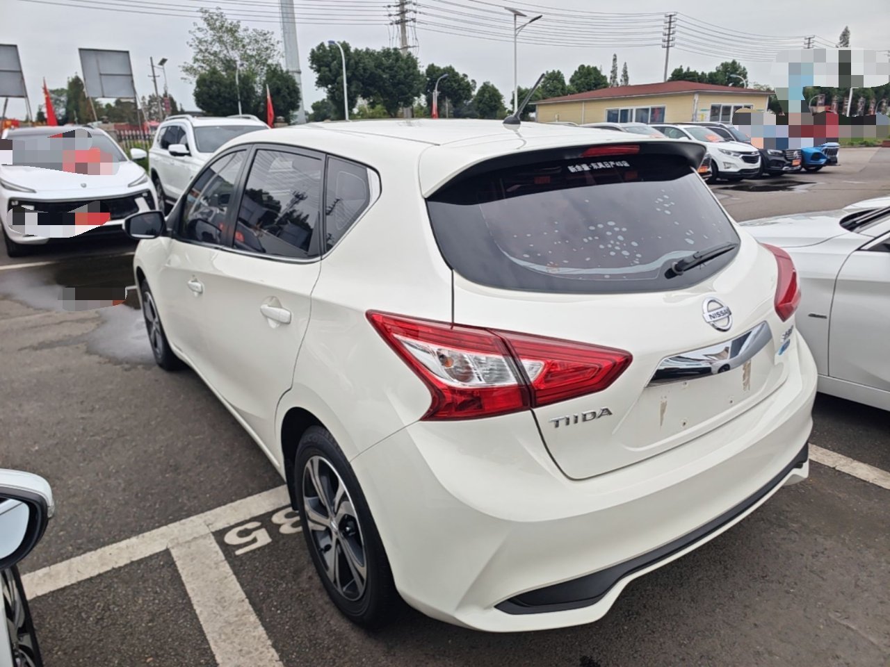 Tiida 2019 1.6L CVT China VI photo 4