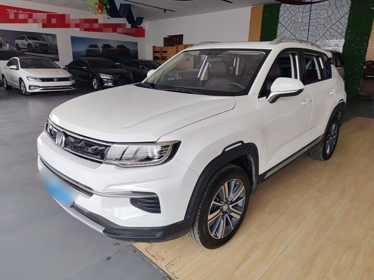 CS35PLUS 2019 1.6L MT