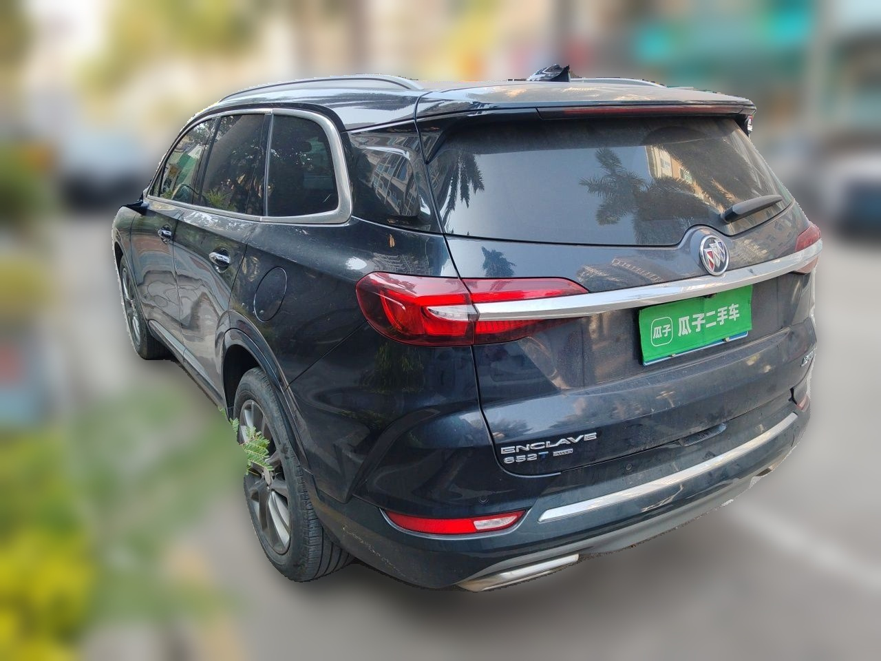 2022 652T AWD Premium 7-Seater photo 4