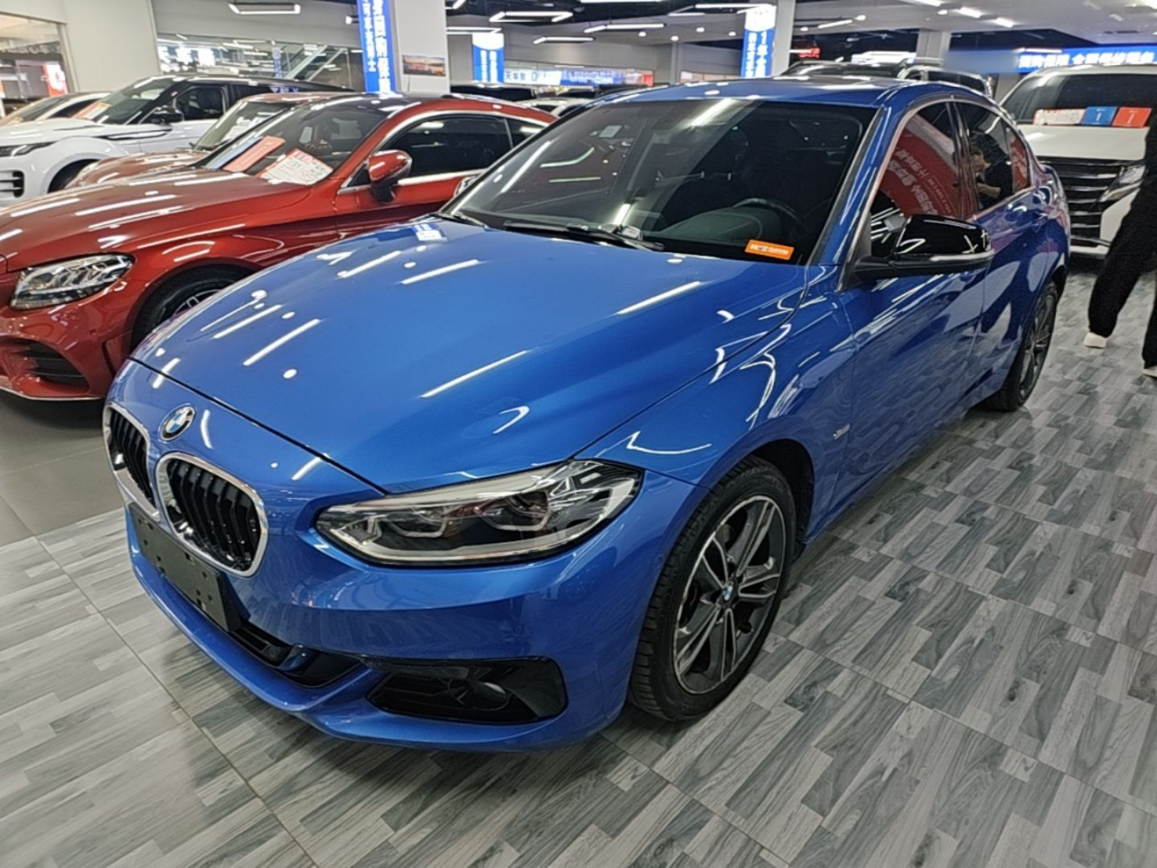 1 Series 2018 118i Sport