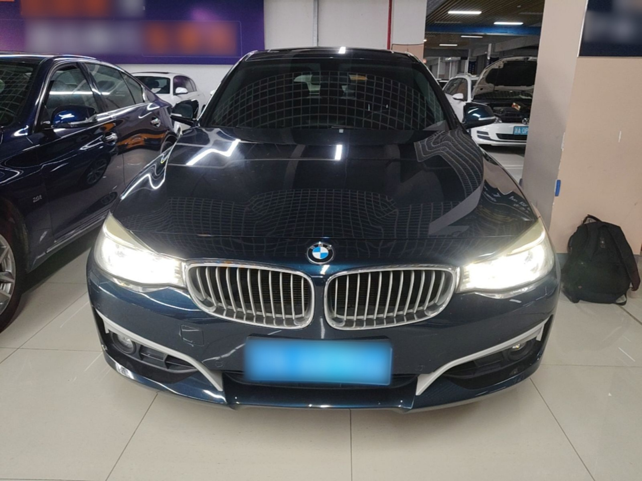 3 SeriesGT 2013 328i Design Package photo 2