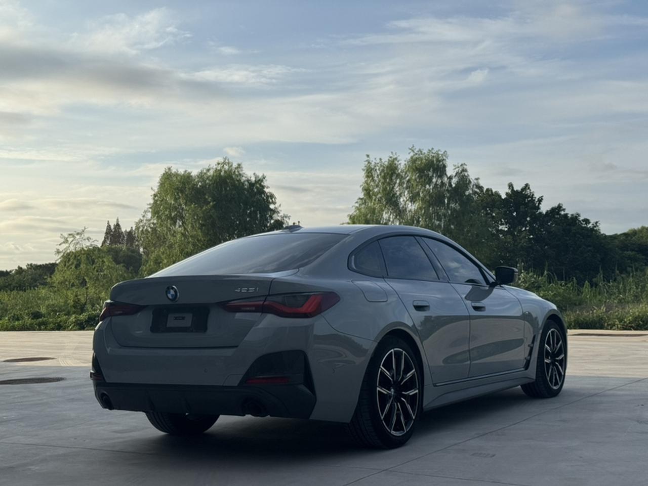 4 Series 2023 425i Gran Coupe M M Sport Night Package photo 3