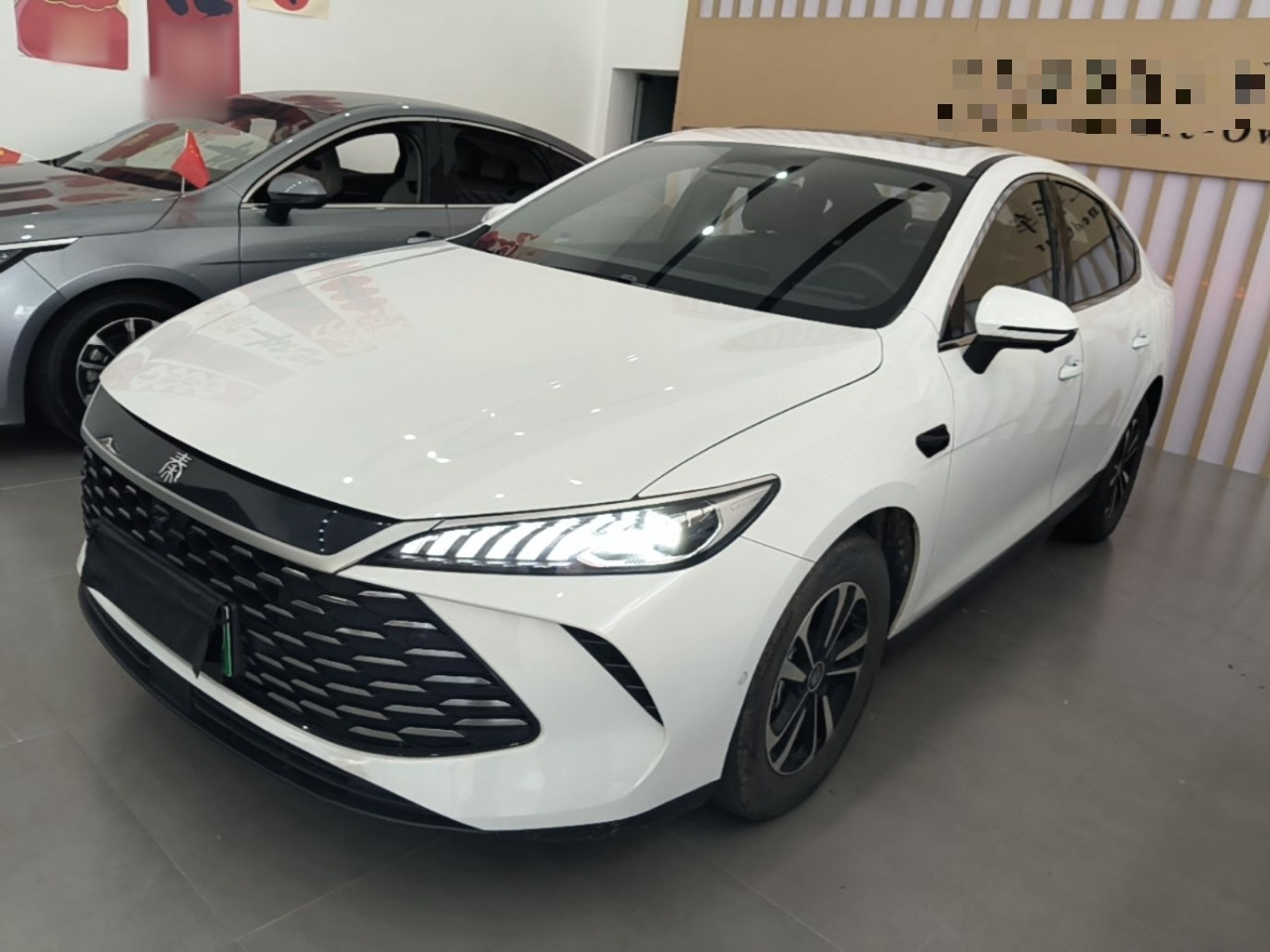 Qin PLUS 2025 DM-i ADAS 120KM