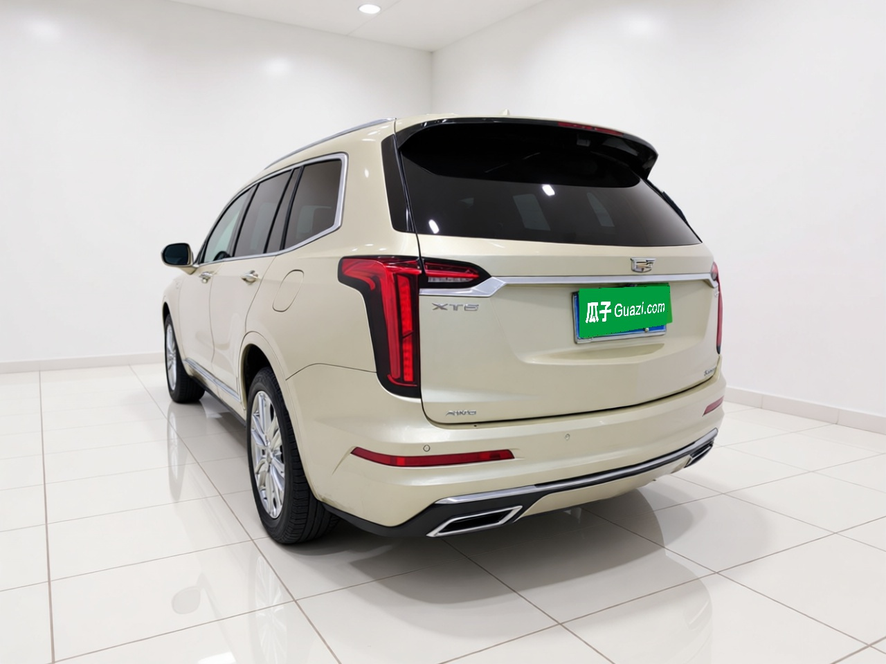 XT6 2022 2.0T 6-Seater AWD Luxury photo 4