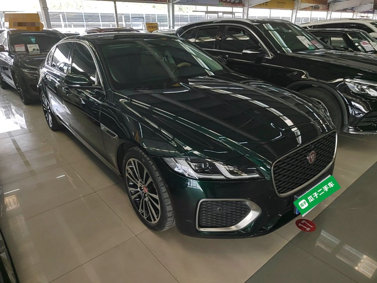 XFL 2024 2.0T P250 RWD Exclusive Luxury photo 5