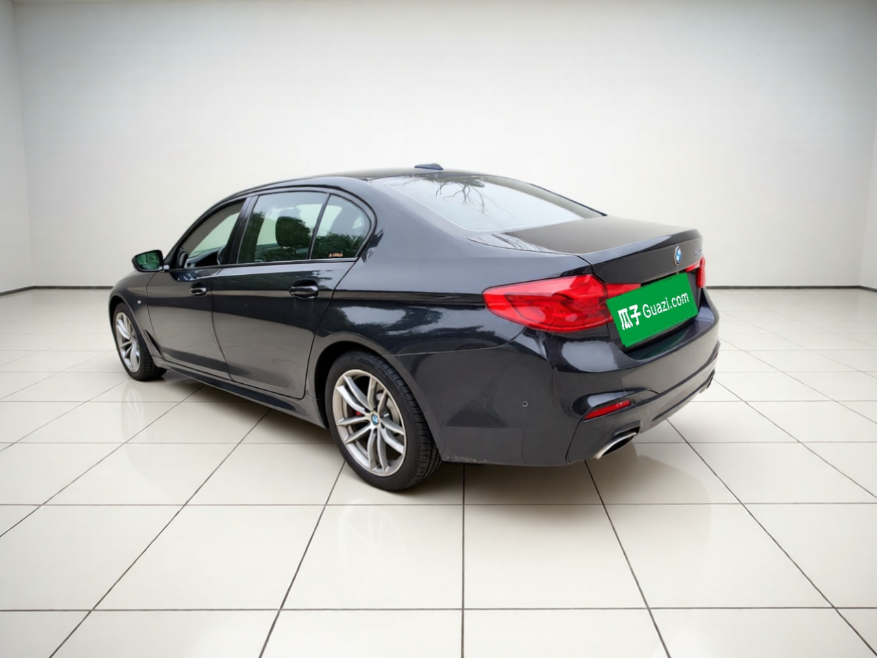 5 Series 2019 525Li M Sport Package photo 4