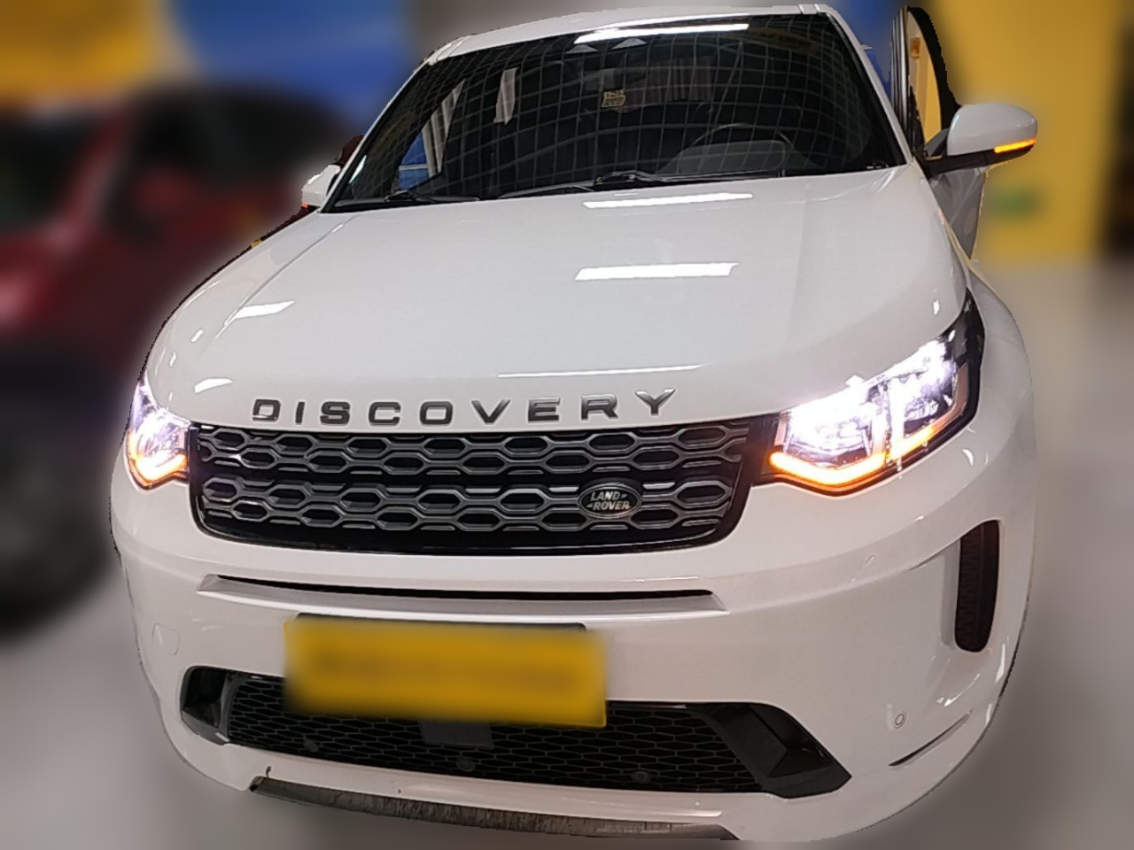 Discovery Sport 2021 249PS R-Dynamic S Performance photo 2