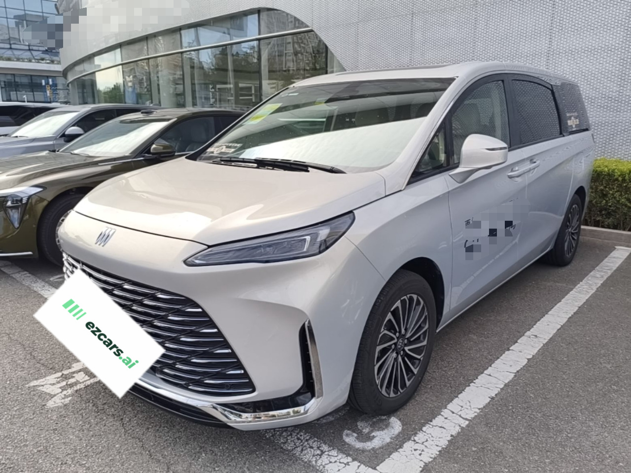 GL8 EV 2025 Exclusive