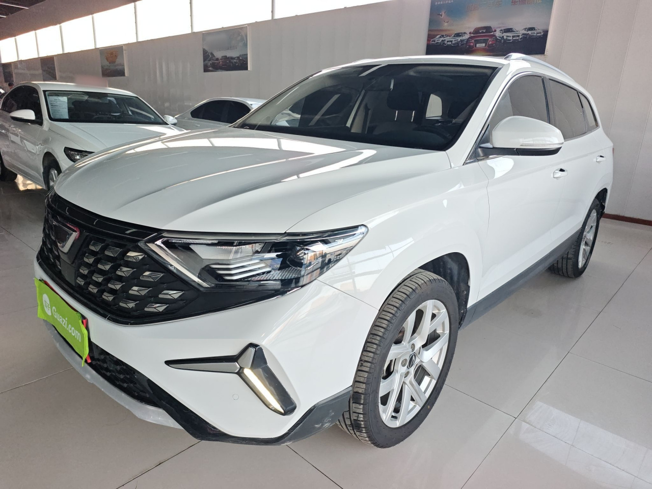 VS7 2023 280TSI AT Progressive