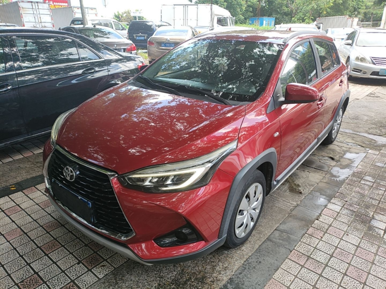 YARiS L 2022 X 1.5L CVT Leading PLUS