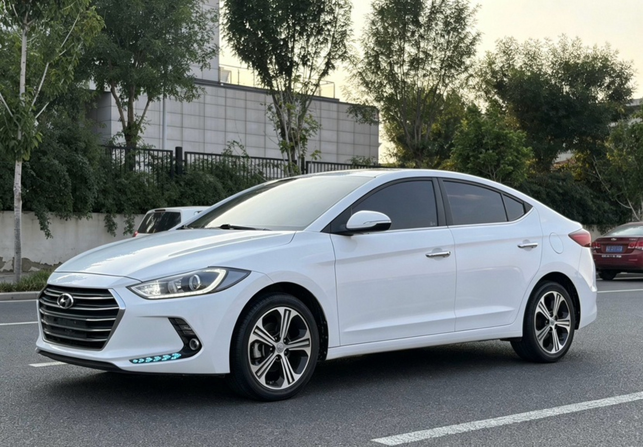 Elantra 2018 1.4T DCT