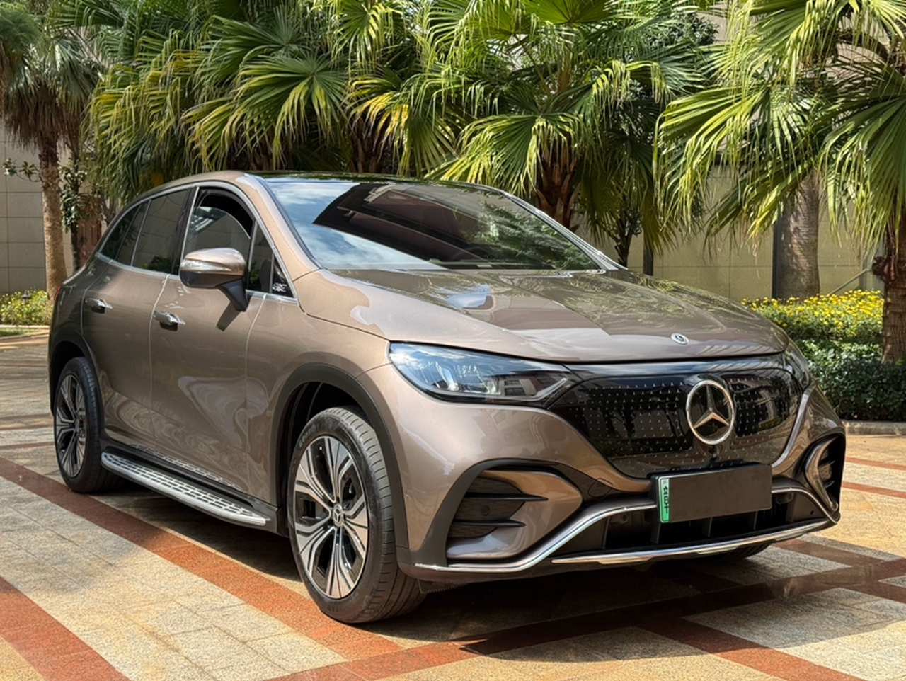 EQE SUV 2024 500 4MATIC Luxury photo 5