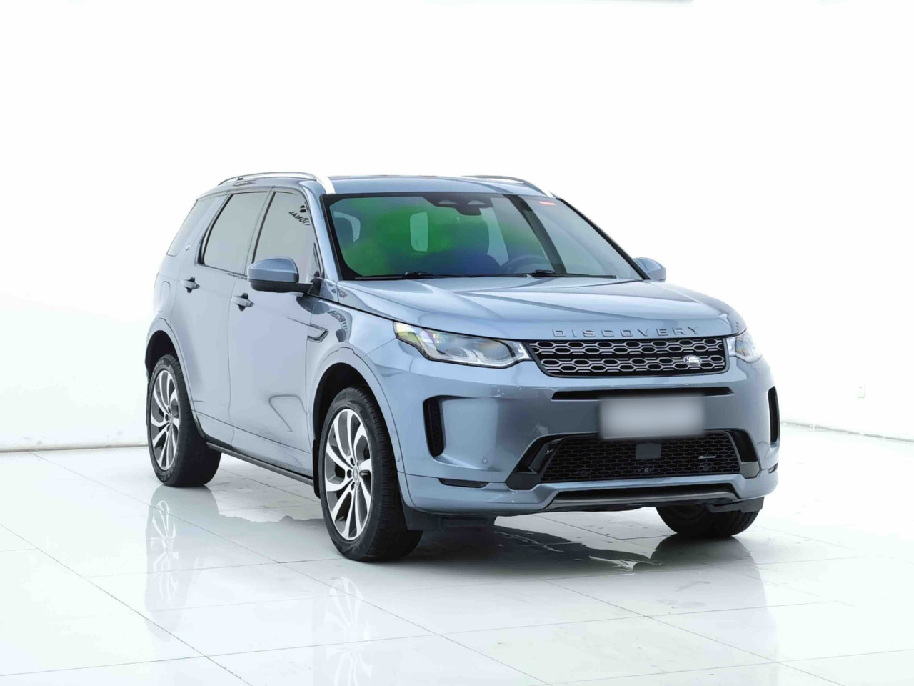 Discovery Sport 2022 Facelift 249PS R-Dynamic SE Performance Tech 5-Seater photo 3