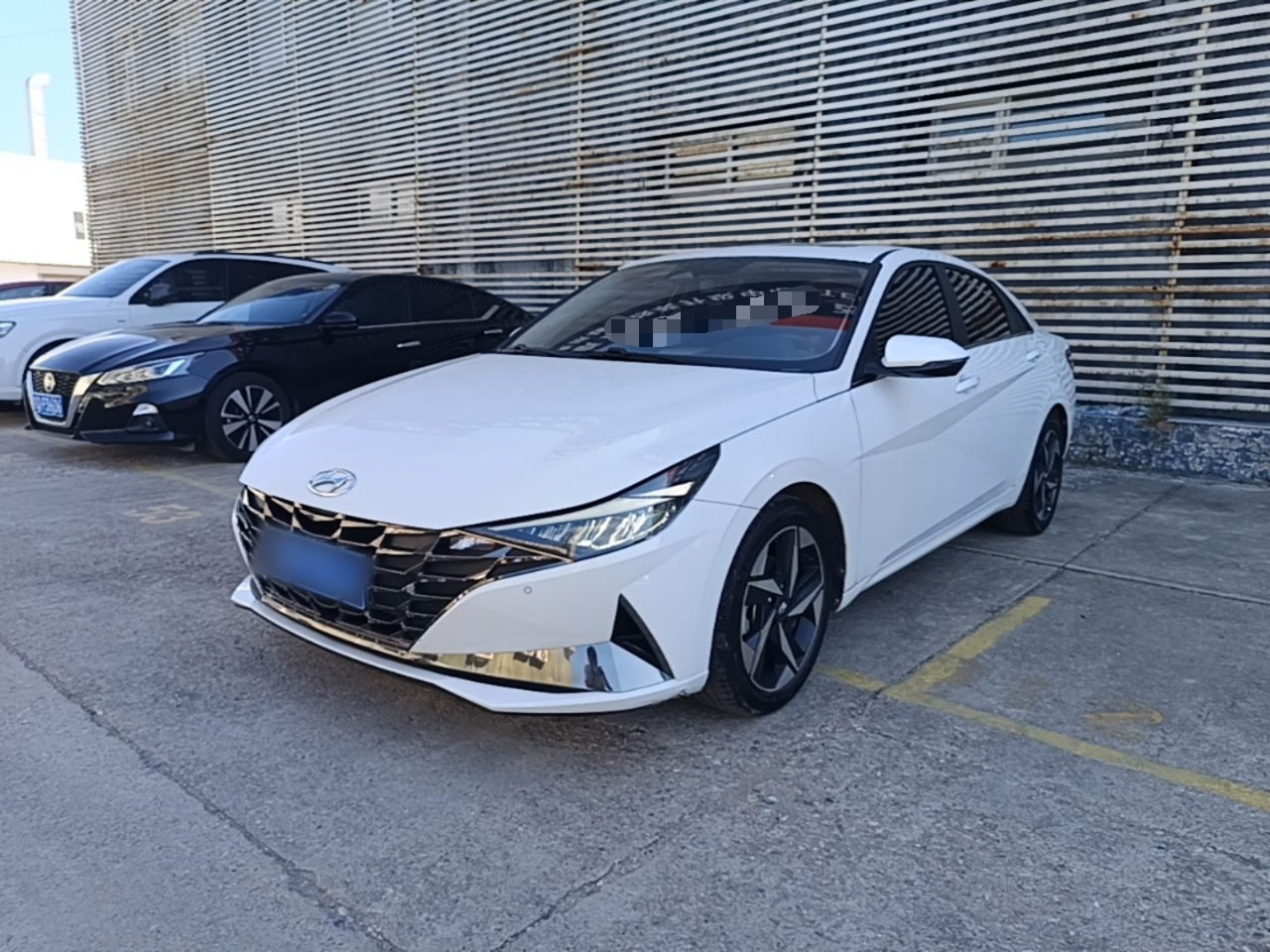 Elantra 2022 1.5L CVT LUX Premium