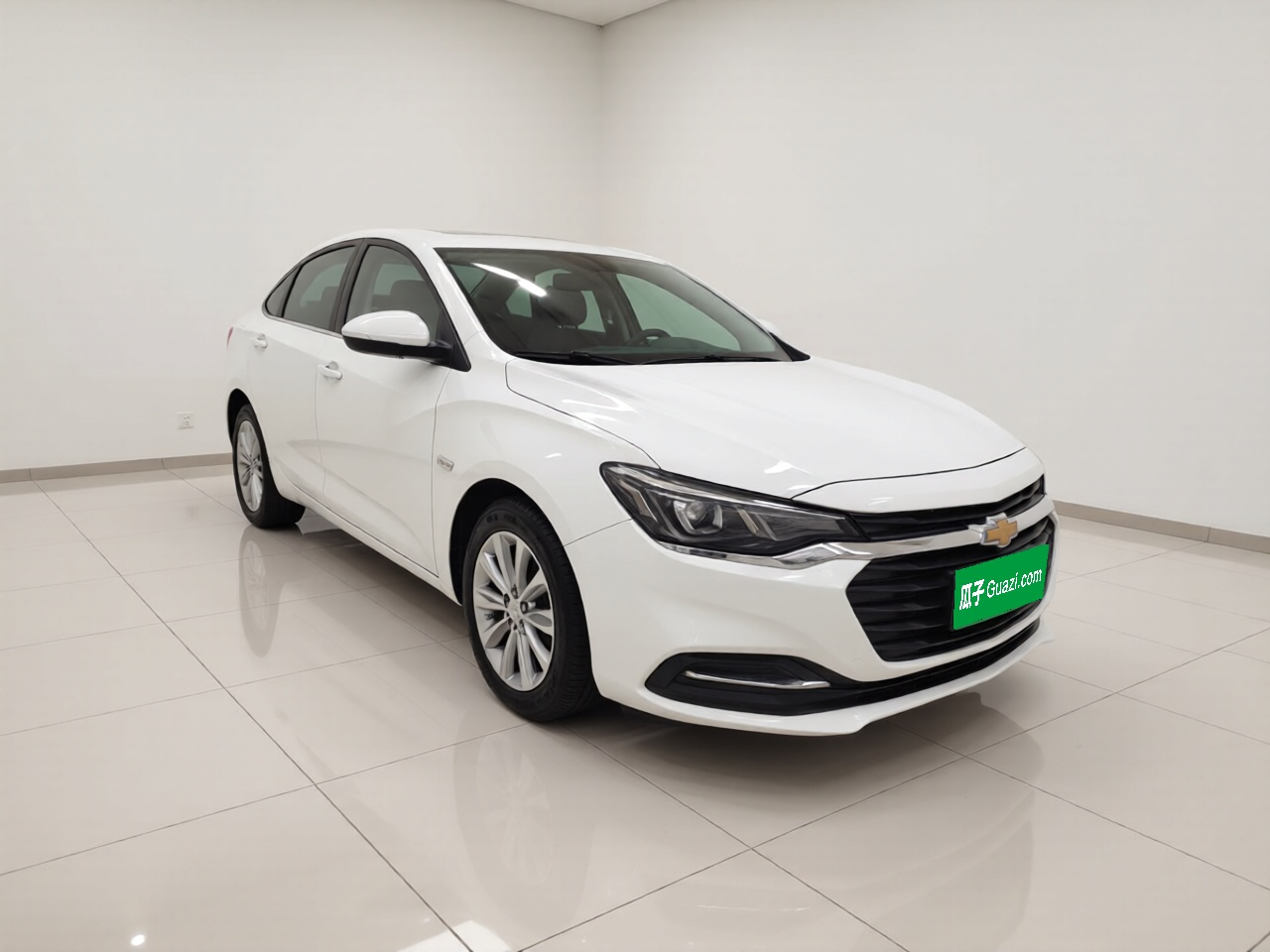 Cruze 2020 320 AT Enjoy photo 3