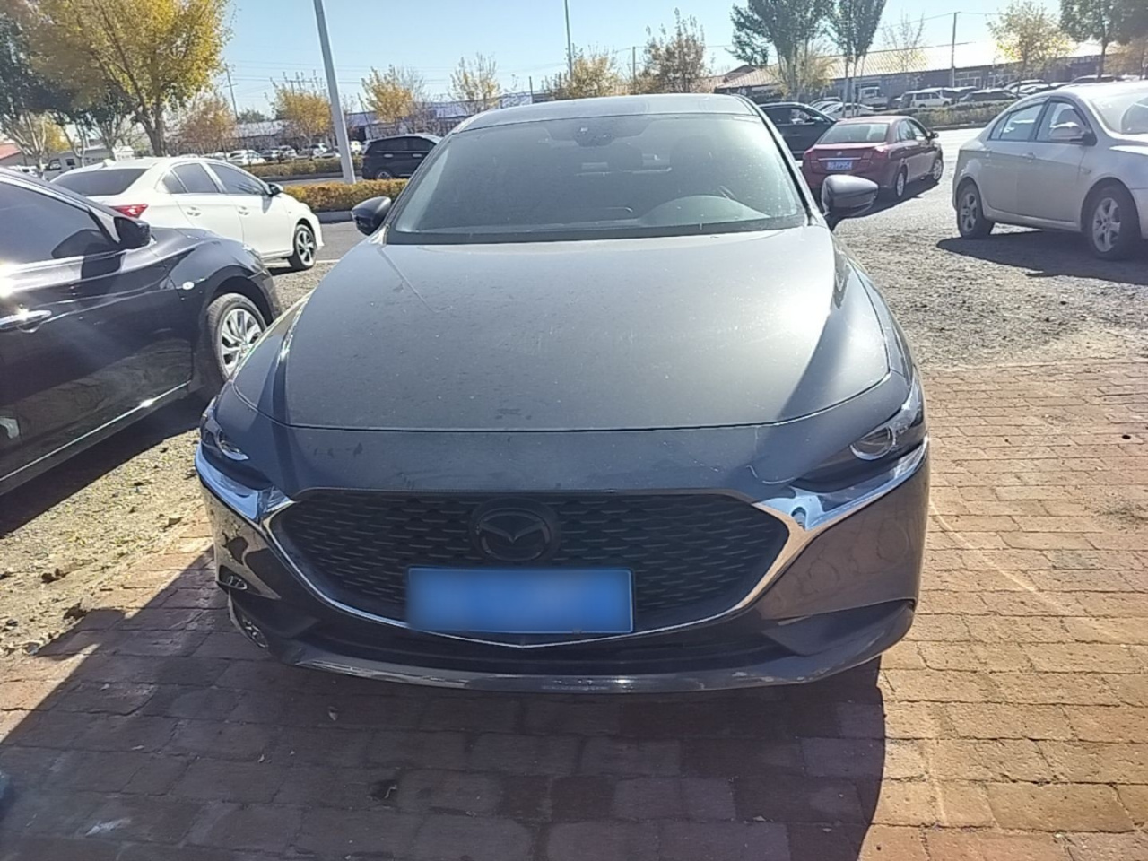 3 Axela 2020 1.5L AT photo 2