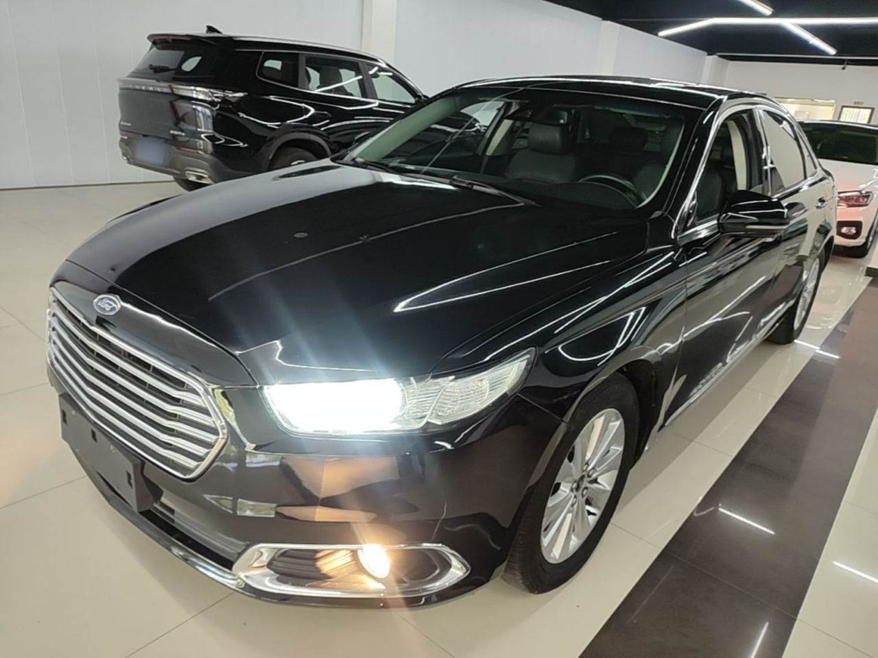 Taurus 2016 EcoBoost 180 Luxury