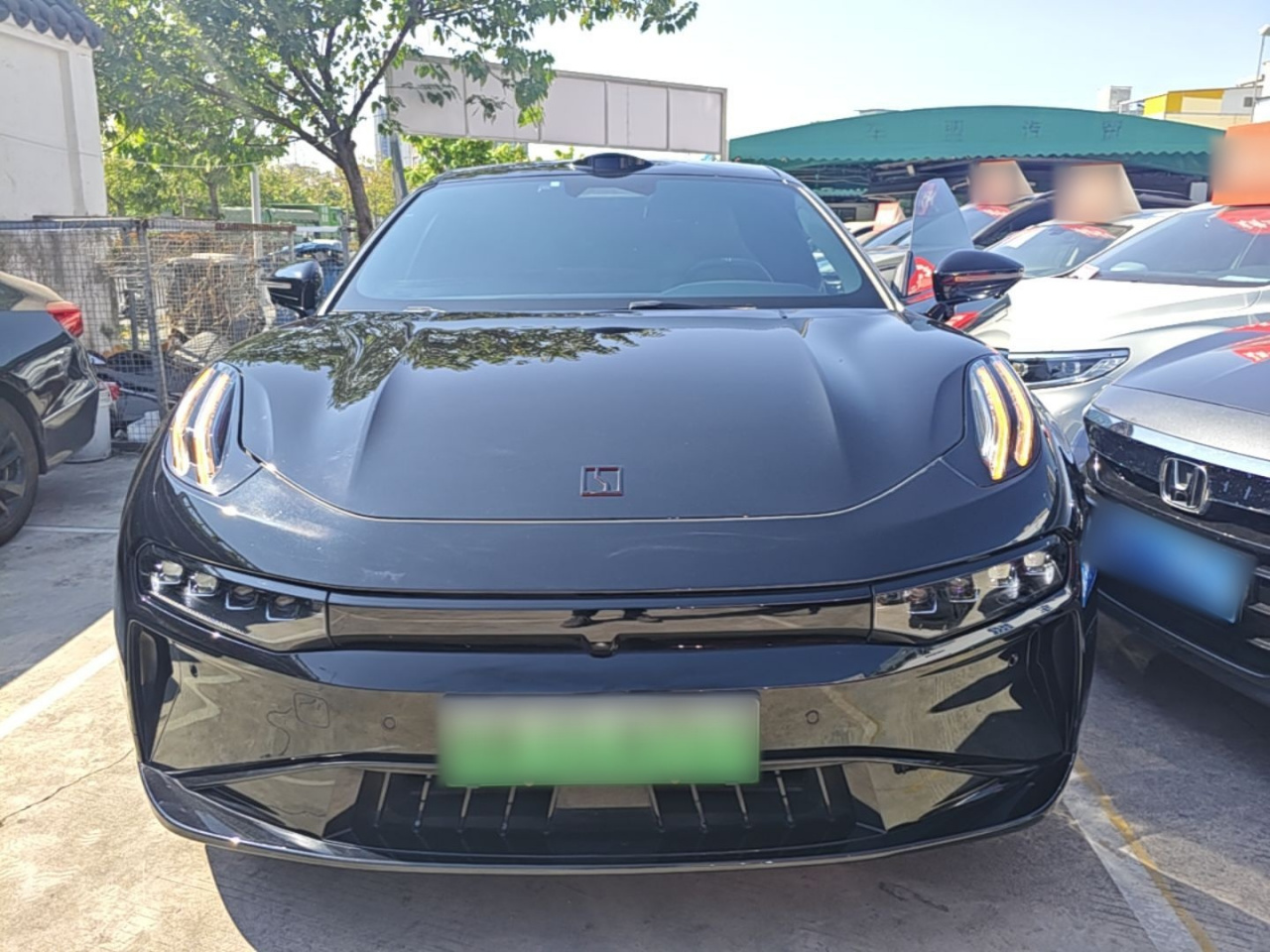 001 2024 YOU 100kWh AWD photo 2