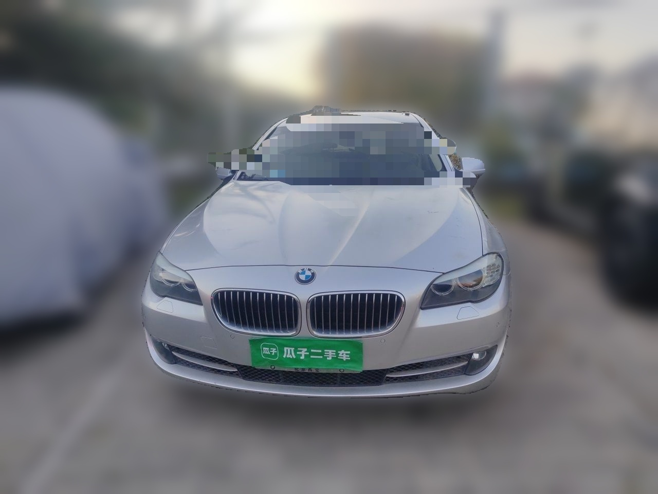 5 Series 2011 528Li Leading photo 2
