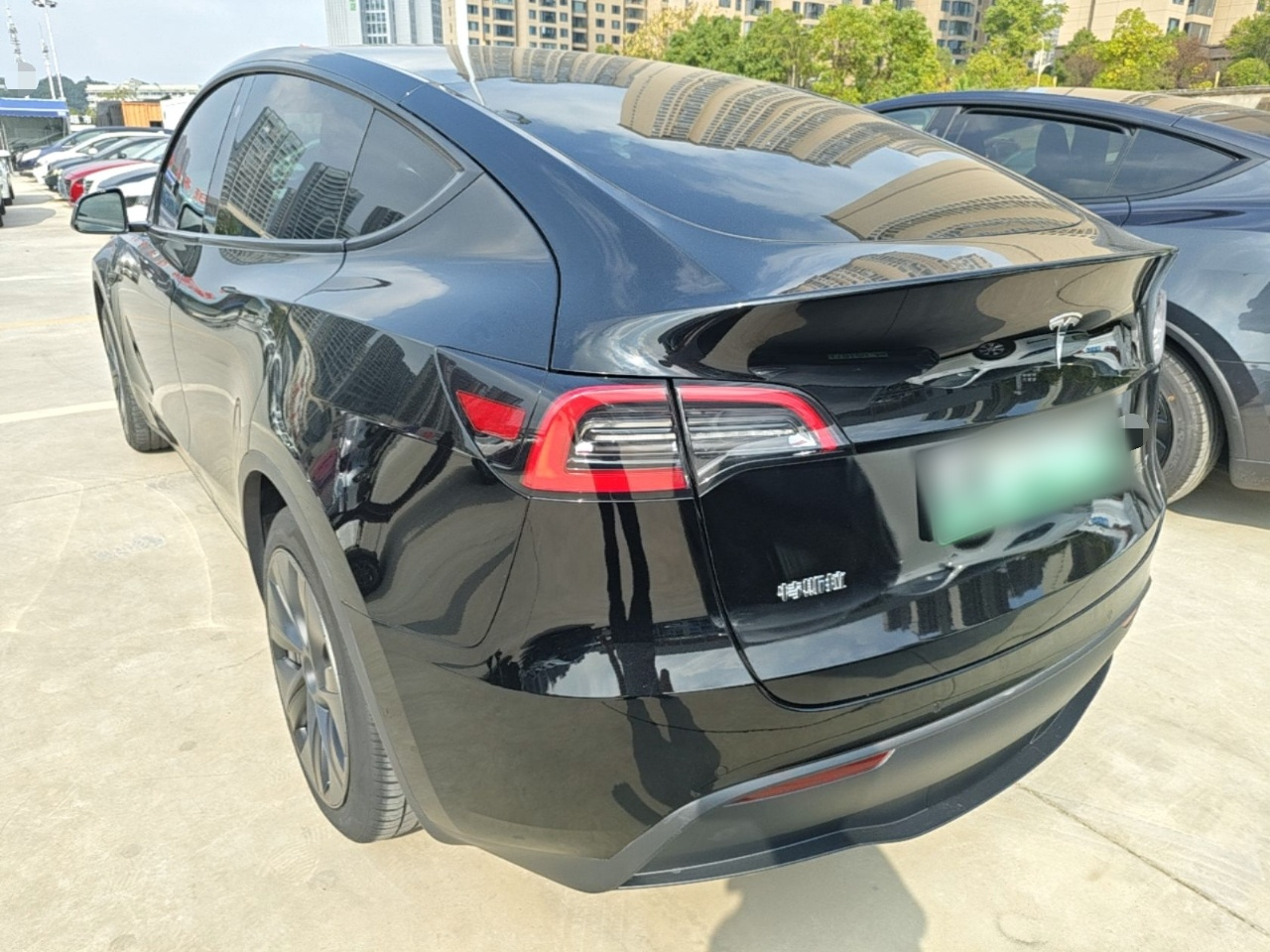 Model Y 2023 RWD photo 4