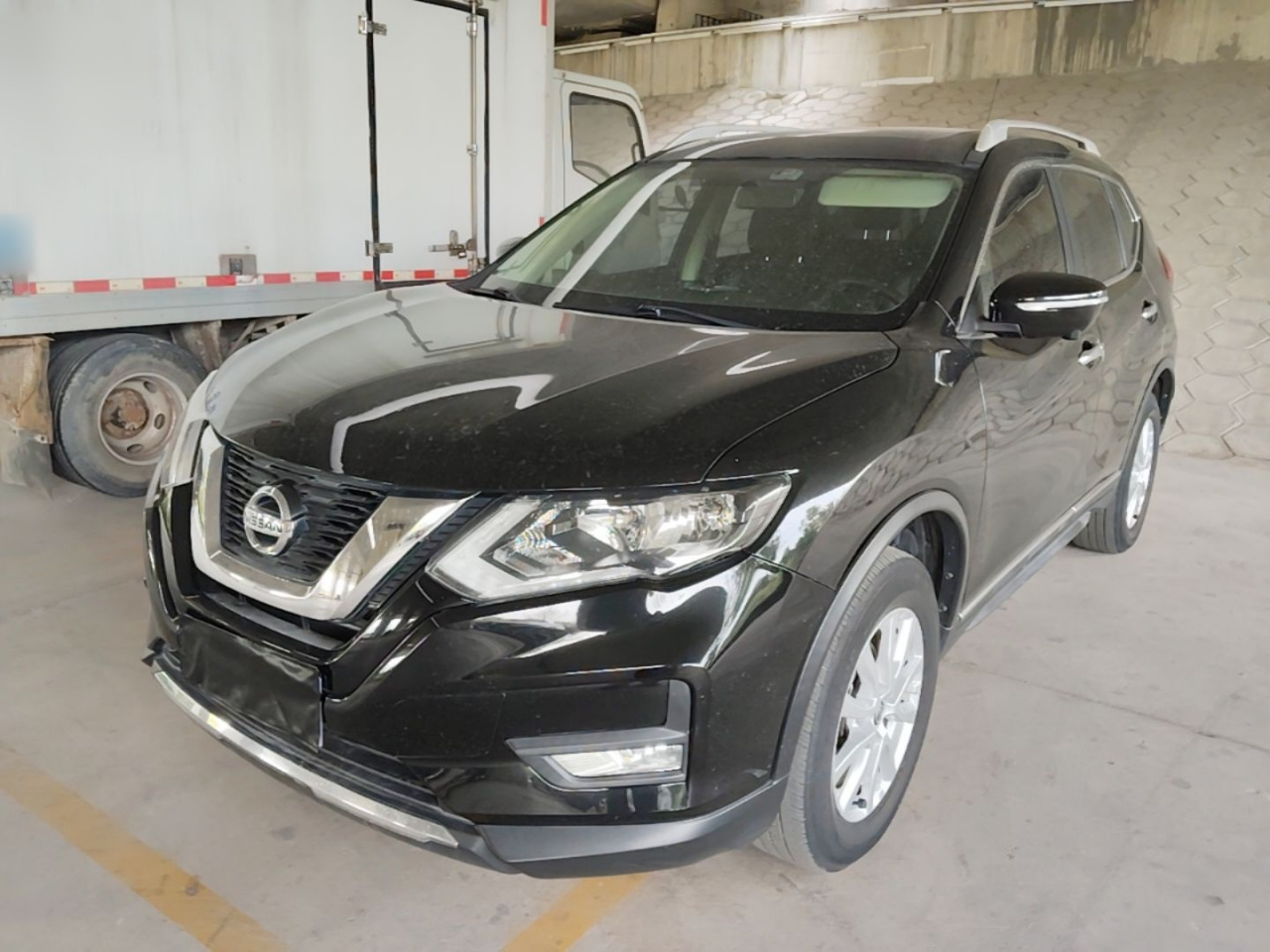 X-Trail 2017 2.0L CVT Comfort 2WD