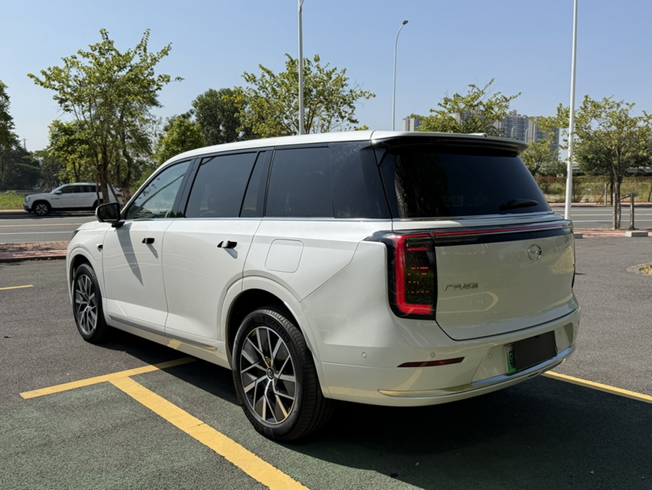 GAC Trumpchi S9 2025 Qiankun UItra 6-Seater photo 4