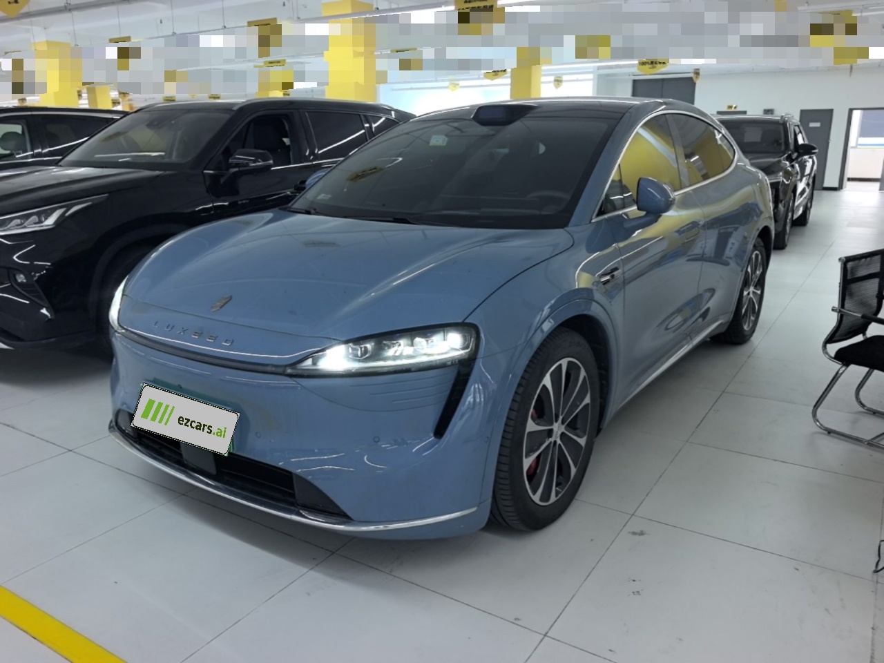 HIMA Luxeed R7 2025 EREV 331km Ultra