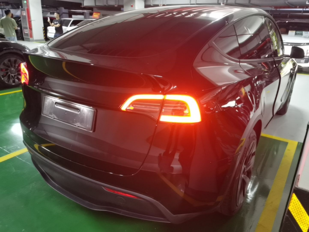Model Y 2022 Facelift RWD photo 4