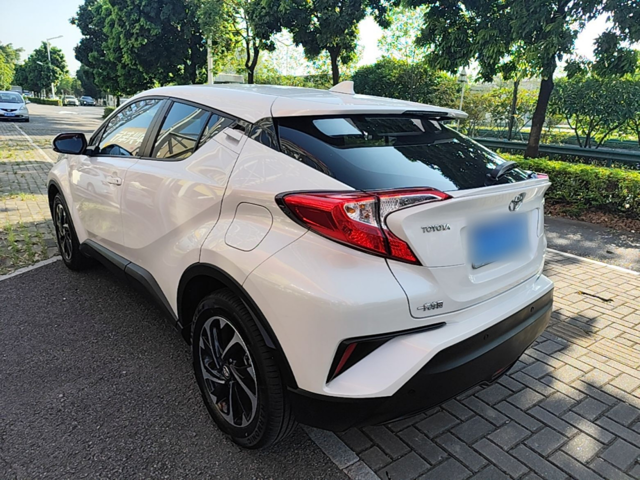 IZOA 2020 2.0L photo 4