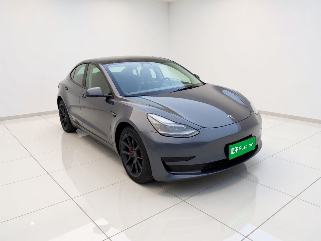 Model 3 2022 RWD photo 3