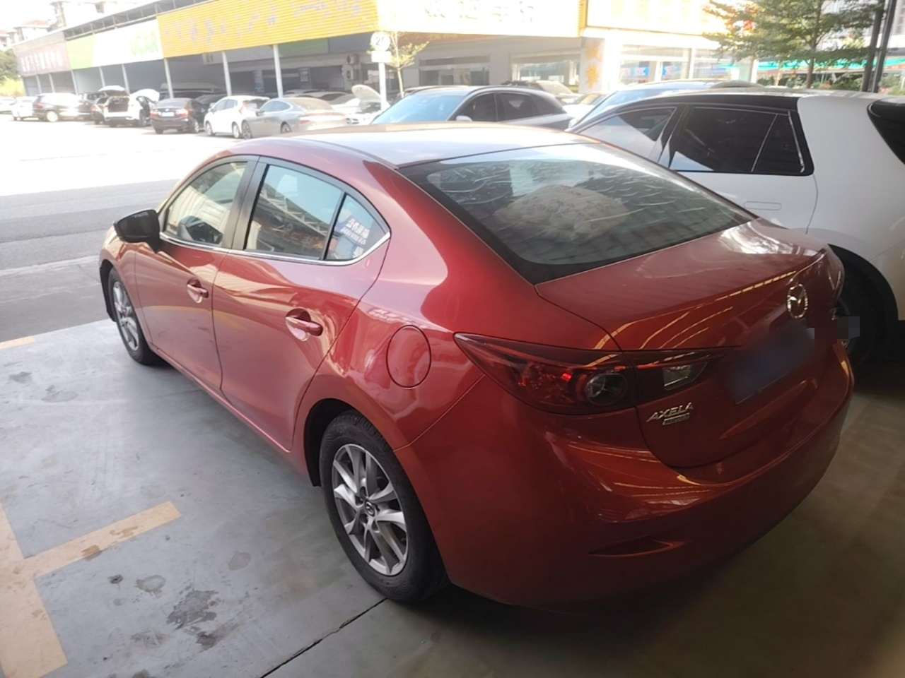 3 Axela 2017 Sedan 1.5L AT Comfort China V photo 4