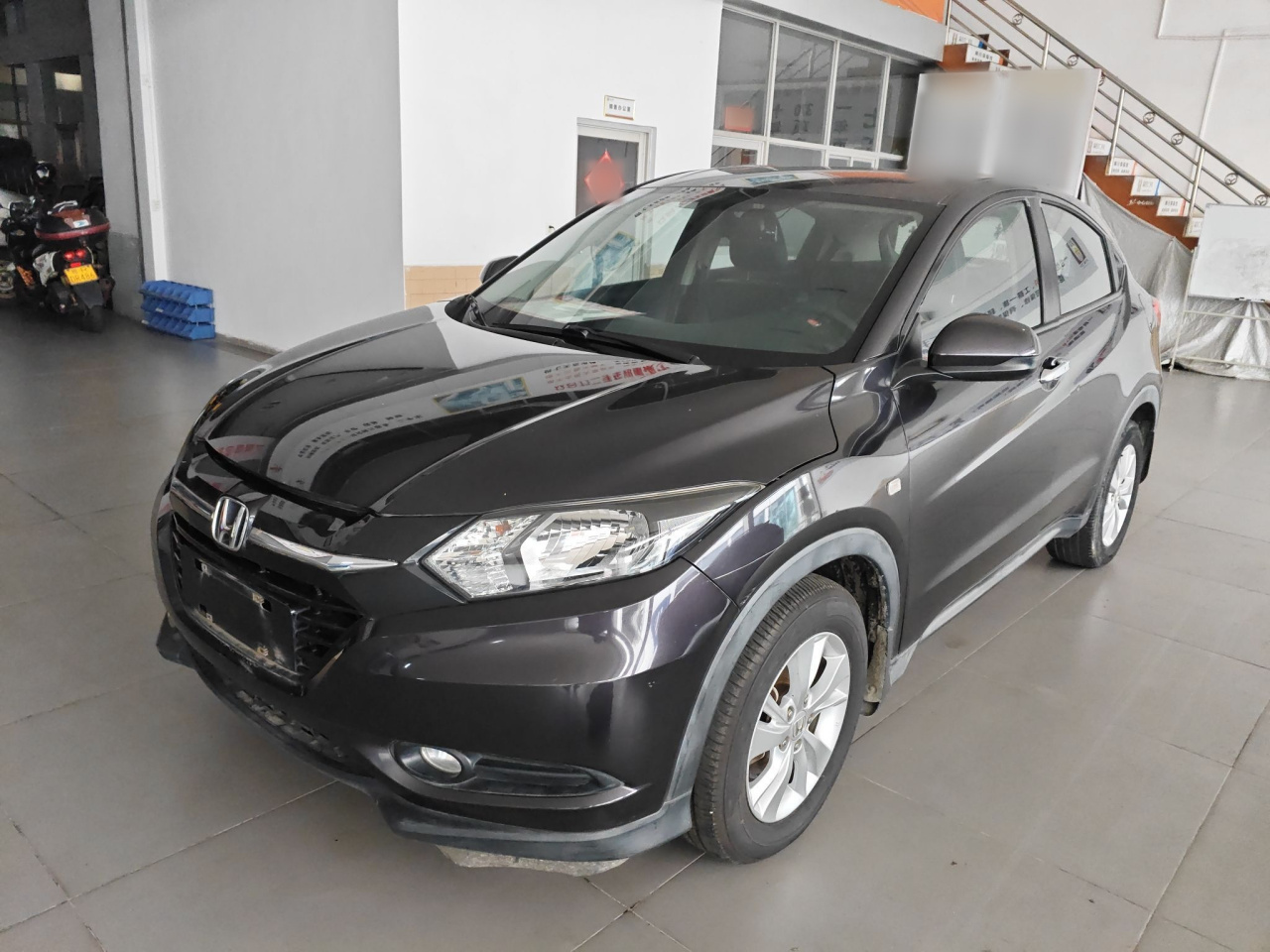 Vezel 2017 1.8L CVT RWD Elite
