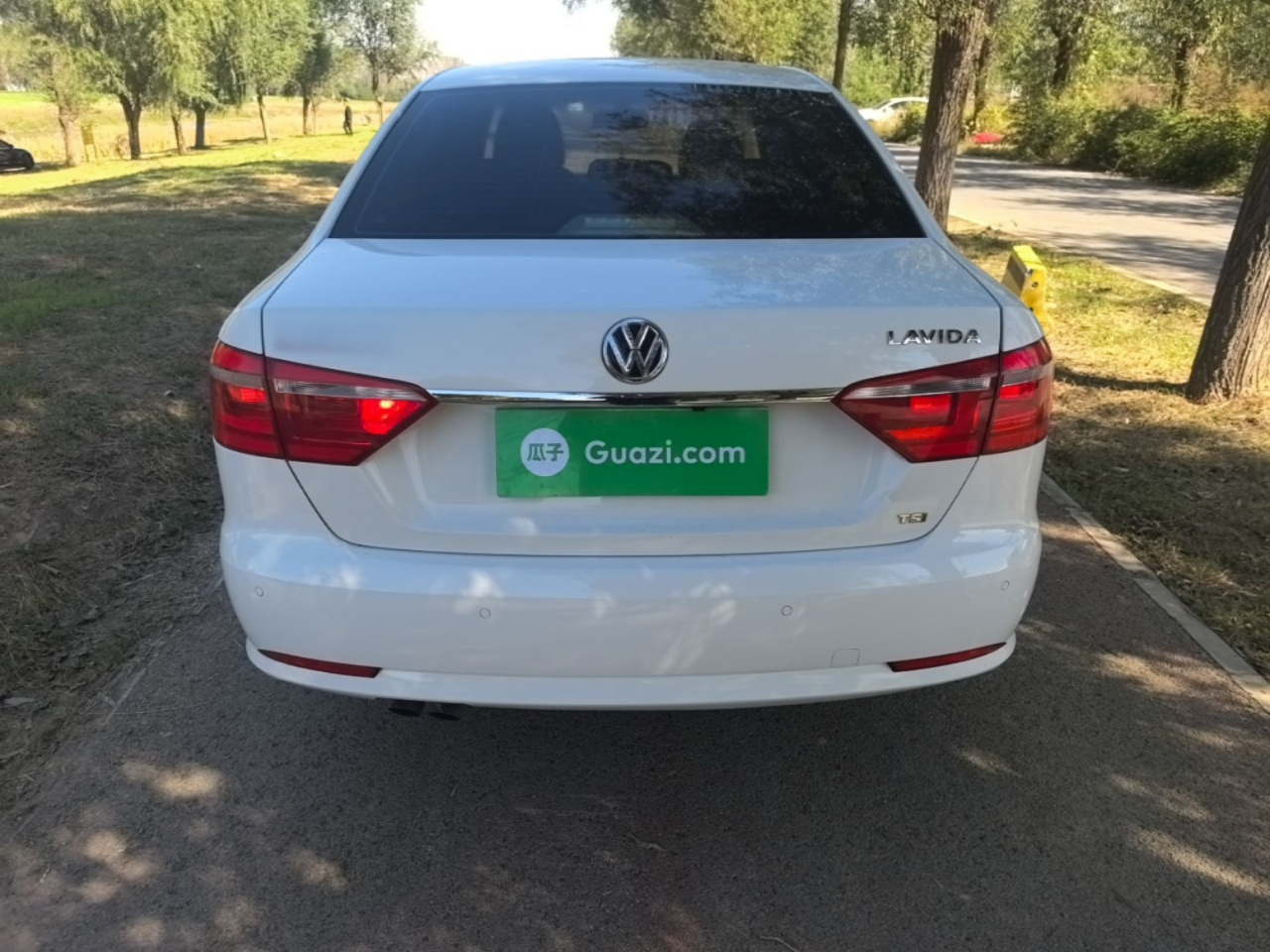 Lavida 2013 Facelift 1.4TSI DSG Comfort photo 3
