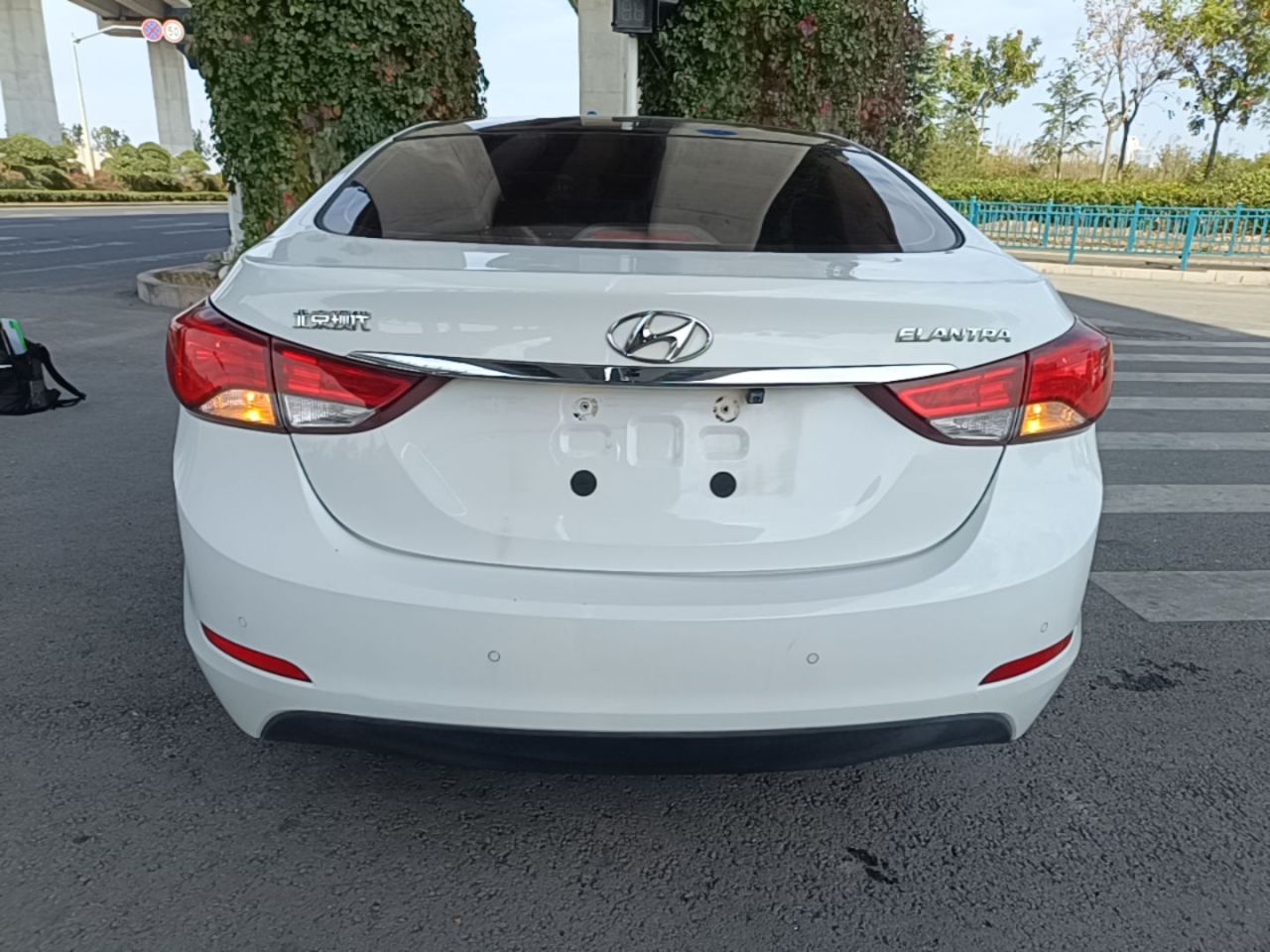 Elantra 2016 1.6L AT Smart photo 3