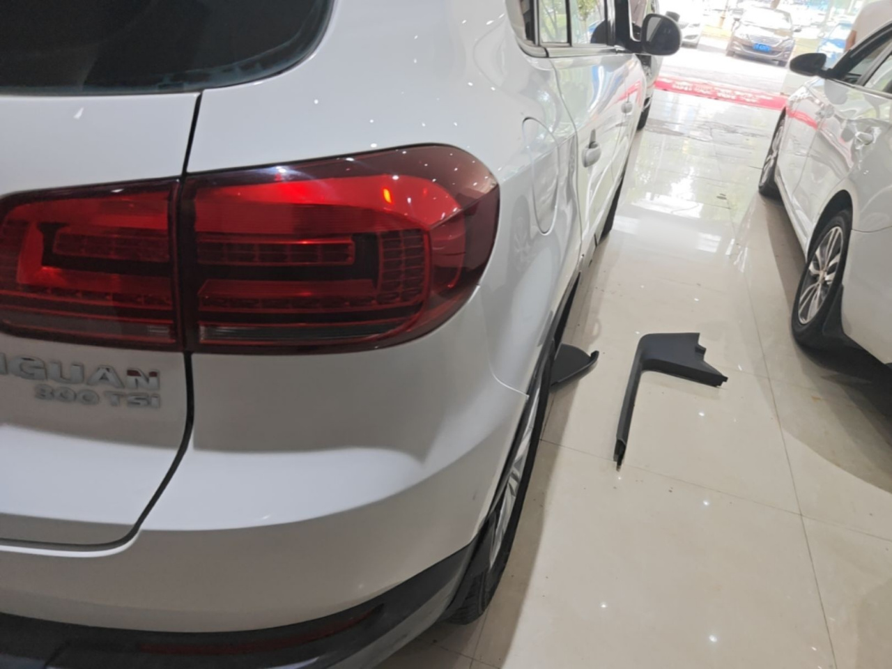 Tiguan 2016 300TSI AT RWD Comfort photo 2