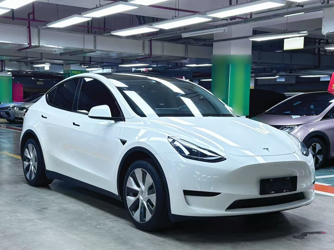Model Y 2022 RWD photo 4