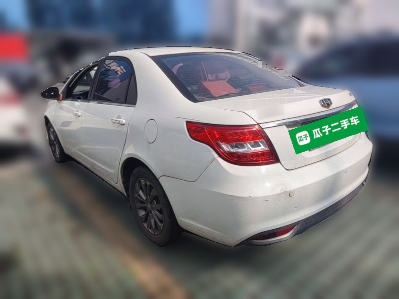 Vision 2017 1.5L AT photo 4
